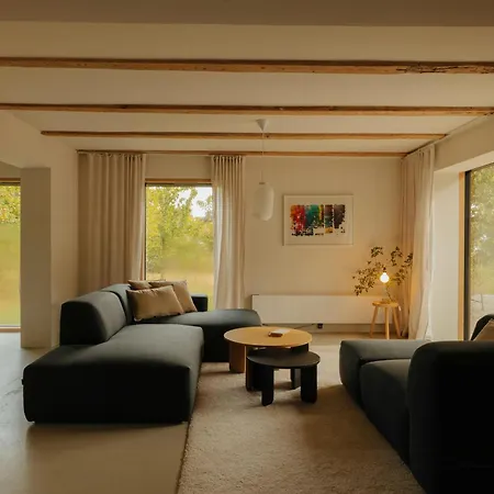 Historic Settler's House With Charm By Mellensee