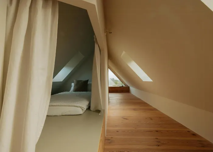 Dom wakacyjny Historic Settler's House With Charm By Mellensee *