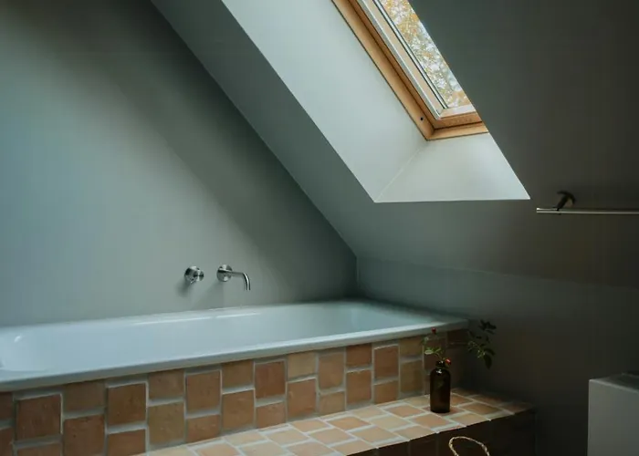 Dom wakacyjny Historic Settler's House With Charm By Mellensee *